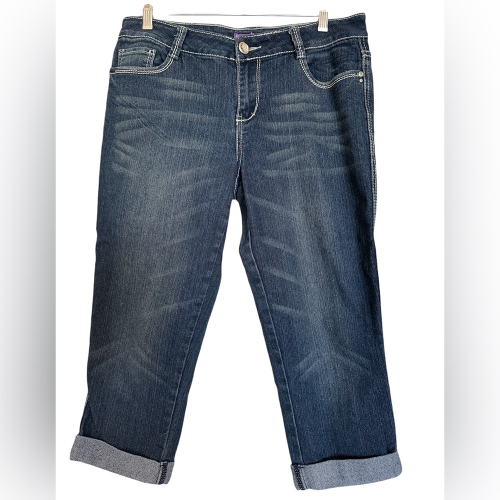 Deja Bleu 5 Pocket Style Denim Cuffed Capri Jeans